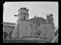 Earthquake-damaged facade of the Santa Barbara Mission, 1925