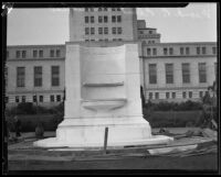 Frank Putnam Flint memorial fountain (unfinished) in front of City Hall, Los Angeles, 1933