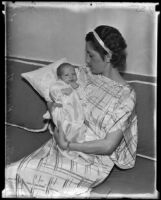 Esther Hackley Taylor, wife of Thacher Taylor, and their son, Hackley Taylor, Los Angeles, 1935