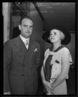 Cleeve Palmer Morrison in court with his divorce witness, Alice Hewitt, Los Angeles, 1935