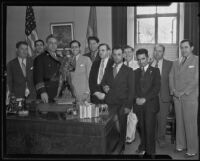 Mexican Consul Ricardo G. Hill welcomed by city officials, Los Angeles, 1935