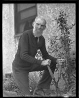 General Sampson Sanders Simmons of the Civil War tends his garden, Bell, 1935