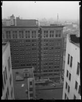 Ten-foot segment removed from Commercial Exchange Building, Los Angeles, between 1935-1936