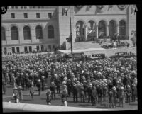 Crowd gathered to her Herbert Hoover speak outside City Hall, Los Angeles, 1928