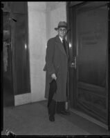 Councilman Carl I. Jacobson outside grand jury witness entrance, Los Angeles, 1927
