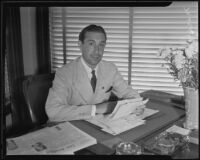 Vice-Consul Cesare Grimaldi is to stay until the arrival of Vice-Consul Ernesto Arrighi, Los Angeles, 1935