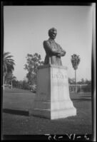 Statue of Abraham Lincoln by the sculptor Julia Bracken Wendt in Lincoln Park, Los Angeles, 1935
