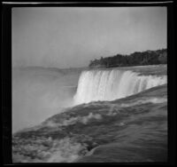 Niagara Falls, photographed by Olive Percival, 1903