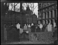 Trinity Church Cemetery in the Trinity Churchyard at Broadway and Wall Street, New York, 1910