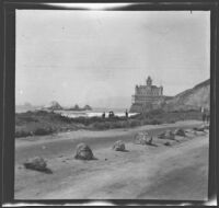 View of the Cliff House from Point Lobos Avenue, San Francisco, 1903