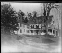 Unidentified house photographed by Olive Percival, Boston, 1903 or 1910