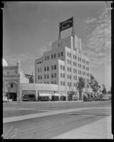 California Bank Building on Wilshire Blvd. and Beverly Dr., Beverly Hills, ca. 1936