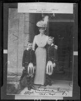 Queen Mary with her sons Prince Albert and Prince Edward, 1906 (copy photo 1936)