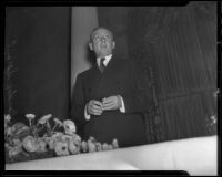 Robert Gordon Sproul delivers speech at Bar Association Banquet, Los Angeles, 1936