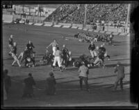Los Angeles Bulldogs play Cleveland Rams at Gilmore Stadium, Los Angeles, 1938