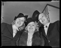 Mae Boardner, Sue Potter, and Inez Hennessey smile for the camera, Los Angeles, 1938