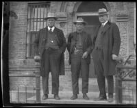 Deputy Sheriff Neville after Phil Alguin’s arrest, Angleton (Texas), 1923