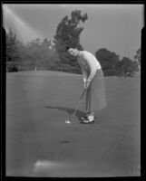 Lucille Robinson putting at the Los Angeles Country Club, Los Angeles, 1934