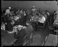 Thanksgiving meal at the Salvation Army, Petaluma, 1934