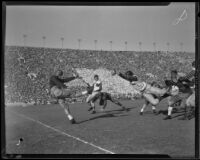 Football game between the USC Trojans and the UCLA Bruins at the Coliseum, Los Angeles, 1932