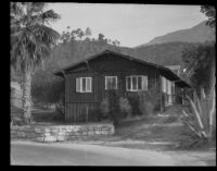 Building at La Vina Sanatorium, Altadena, probably 1911-1935