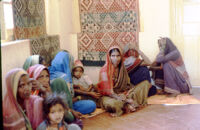 Holeya community women sing Kanarese songs, Bailhongal (India), 1984