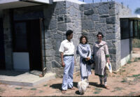 Nazir Ali Jairazbhoy, Shereen Chaubey Jairazbhoy and Amy Catlin-Jairazbhoy at a farmhouse, Bangalore, vicinity (India), 1984