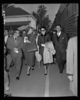 Grace Kelly, Santa Fe Depot, Pasadena, 1956