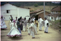 Kota men demonstrate the tiruganāṭ dāk “turning dance” at an A. A. Bake playback session, Trichagadi (India), 1984