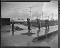 Los Angeles County Flood Control crew monitors Ballona Creek, Los Angeles, 1936