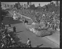 "George Washington" float at the Tournament of Roses Parade, Pasadena, 1936