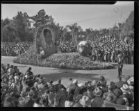 Will Rogers commemorative float at the Tournament of Roses Parade, Pasadena, 1936