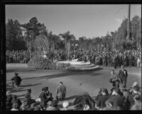 "Rose Queen" float at the Tournament of Roses Parade, Pasadena, 1936