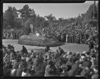 "100% American" float at the Tournament of Roses Parade, Pasadena, 1936