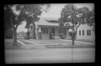 Home of Mr. and Mrs. H. H. West in 1925 on Burchett Street, Glendale, 1940
