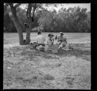 Mary West has a picnic with her daughters, Elizabeth and Frances, and Glen and Bessie Velzy, Anaheim vicinity?, 1909