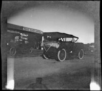 Cars parked in front of Ridge Road Garage, Mendocino County, 1915