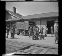Soldiers on the platform at the Southern Pacific Railroad depot, San Luis Obispo, 1942