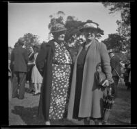 Leta French and Laura Bell Gibson at the Iowa Picnic in Lincoln Park, Los Angeles, 1940