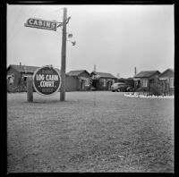 Karr's Log Cabin Court, Crescent City, 1942