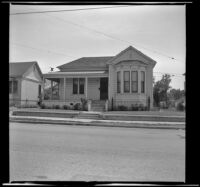 First George M. West family residence in Los Angeles, viewed from the front, Los Angeles, 1941