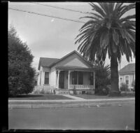 Former residence of the Ambrose and Keyes families on Avenue 24, Los Angeles, 1936
