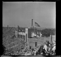 Crowd at the Los Angeles Memorial Coliseum watches the Olympic Games, Los Angeles, 1932