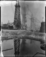 Oil gusher, Signal Hill, circa 1923