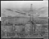 Standard Oil Co. oil derrick "No. 81" at Kettleman Hills, Kings County, 1931