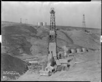 Standard Oil derrick "No. 65, 29-J" at Kettleman Hills, Kings County, 1931