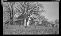 Old farmhouse of the Iddings family, viewed at an angle, Red Oak, 1946