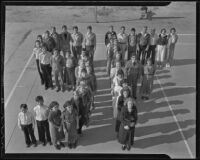 Twenty-one pairs of twin students at San Fernando High School, San Fernando, 1935