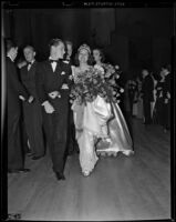 Barbara Dougall crowned Tournament of Roses queen, Pasadena, 1938