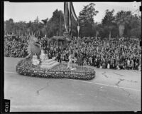 "National Orange Show" float from San Bernardino at the Tournament of Roses Parade, Pasadena, 1939